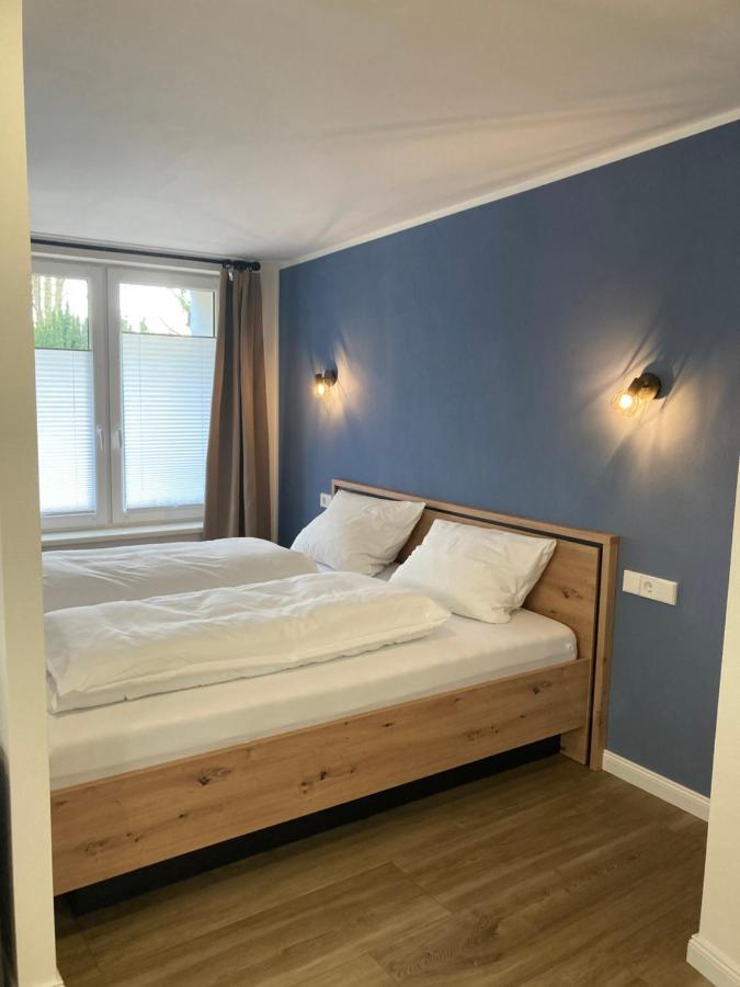 Moderne Ferienwohnung Mit Balkon Herxheim Ngoại thất bức ảnh