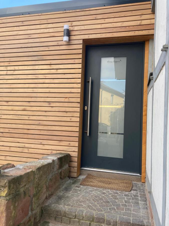 Moderne Ferienwohnung Mit Balkon Herxheim Ngoại thất bức ảnh